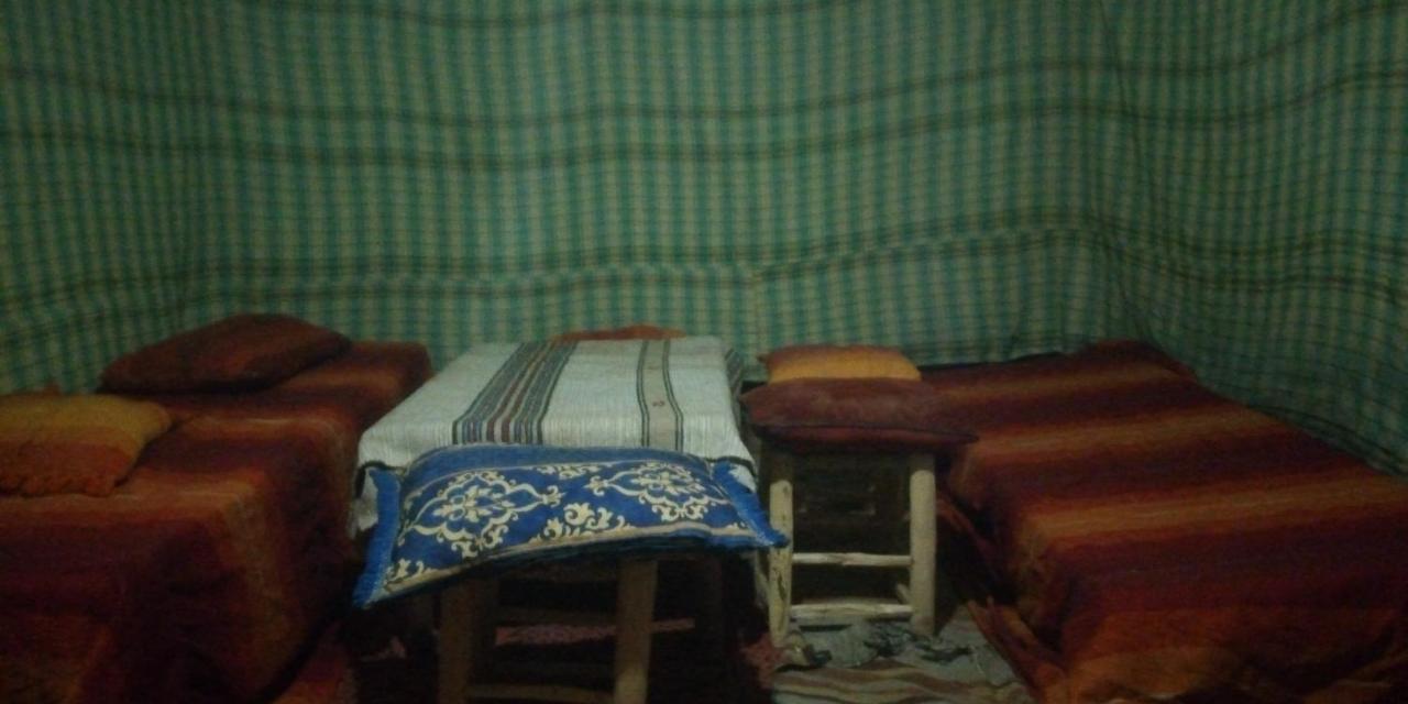 Gambi Camp Hotel Adrouine Exterior photo